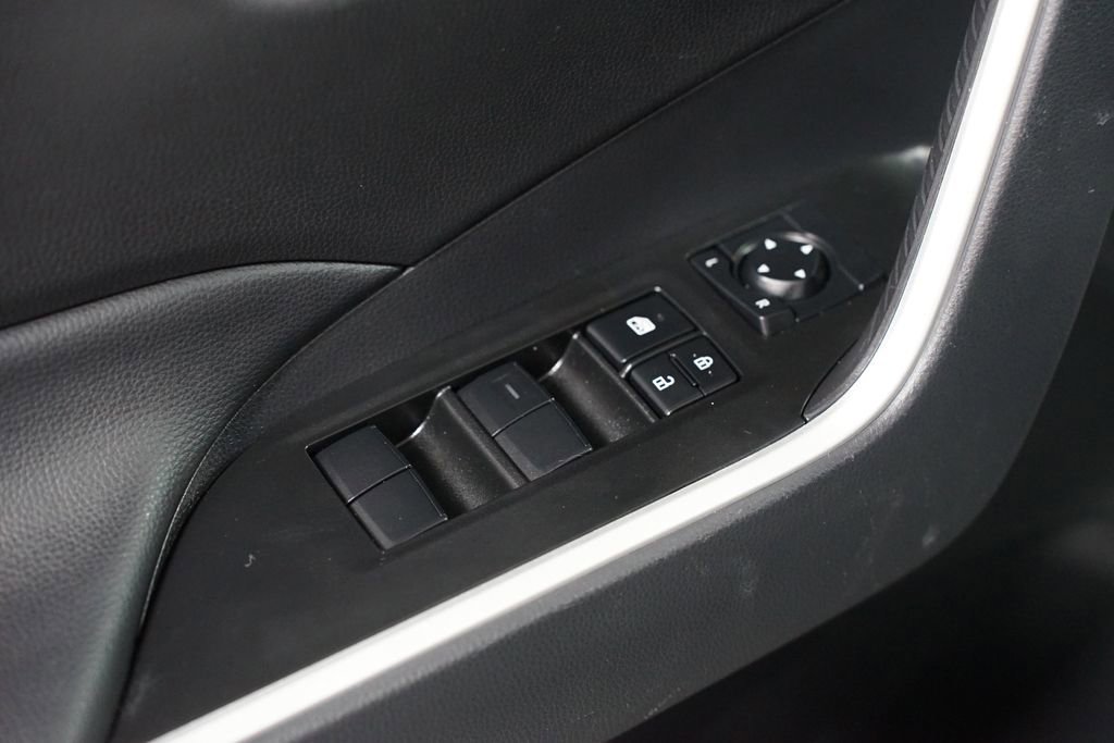 Used 2025 Toyota RAV4 LE image 30