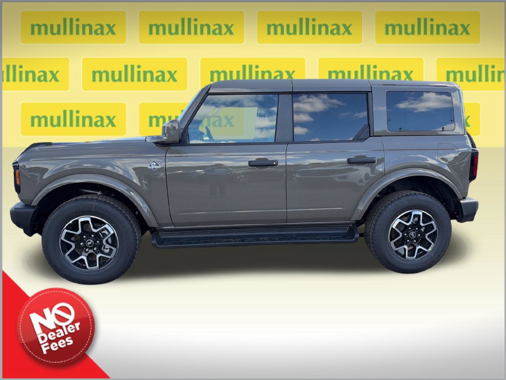 New 2026 Ford Bronco Outer Banks AWD/4WD image 2