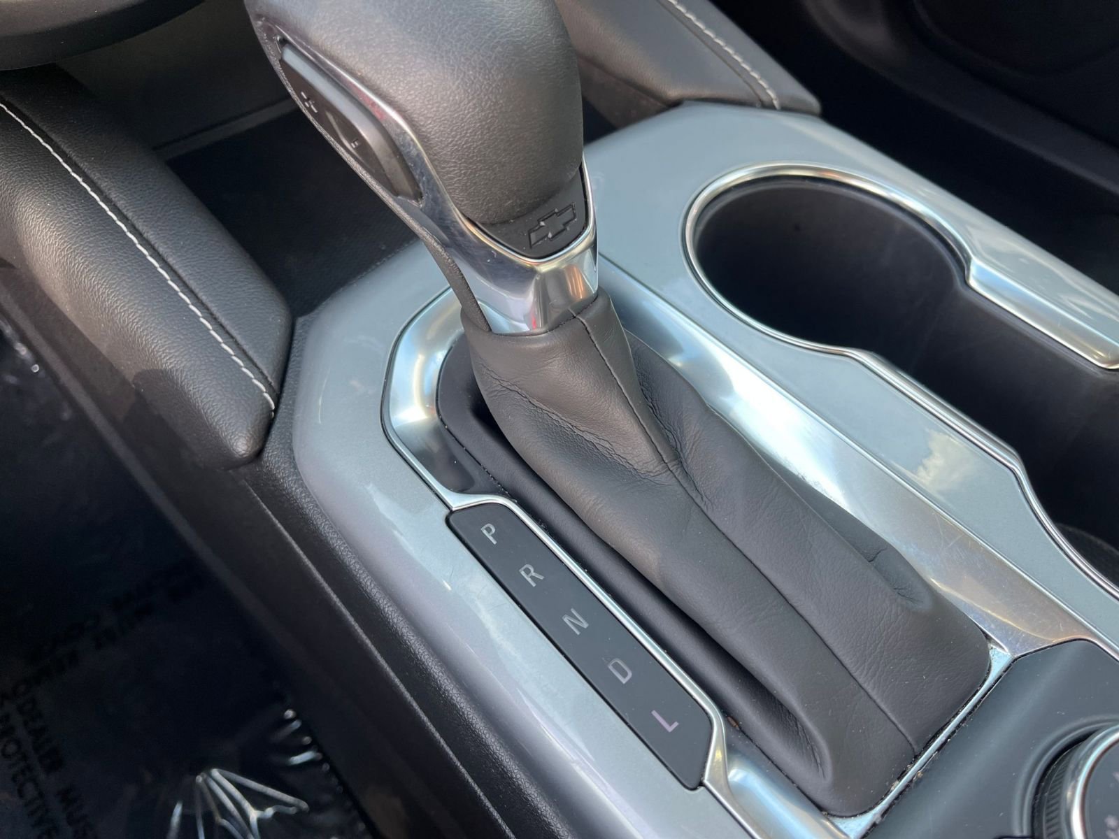 Used 2025 Chevrolet Blazer LT FWD image 42