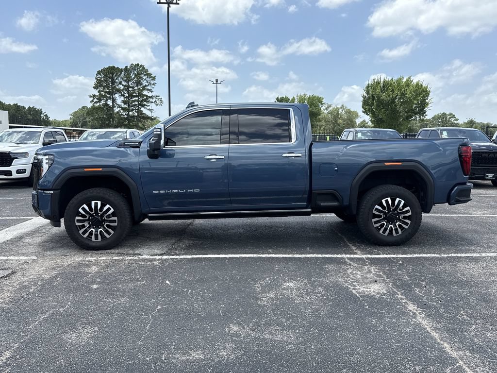Used 2026 GMC Sierra 2500 Denali Ultimate w/ Max Trailering Package AWD/4WD image 8