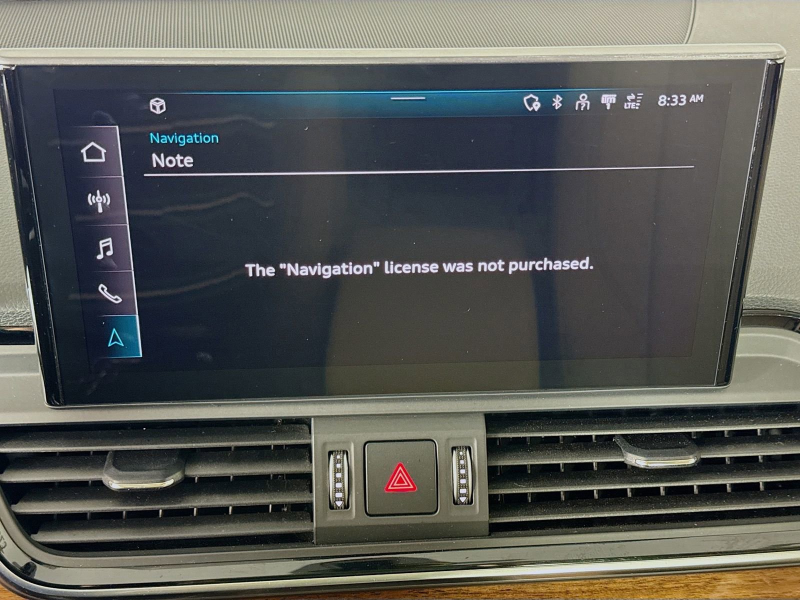 Used 2023 Audi Q5 2.0T Premium w/ Convenience Package image 13