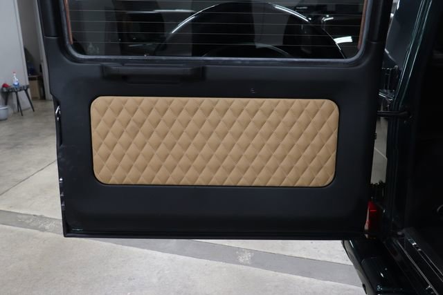 Used 2015 Mercedes-Benz G 63 AMG 4MATIC image 17