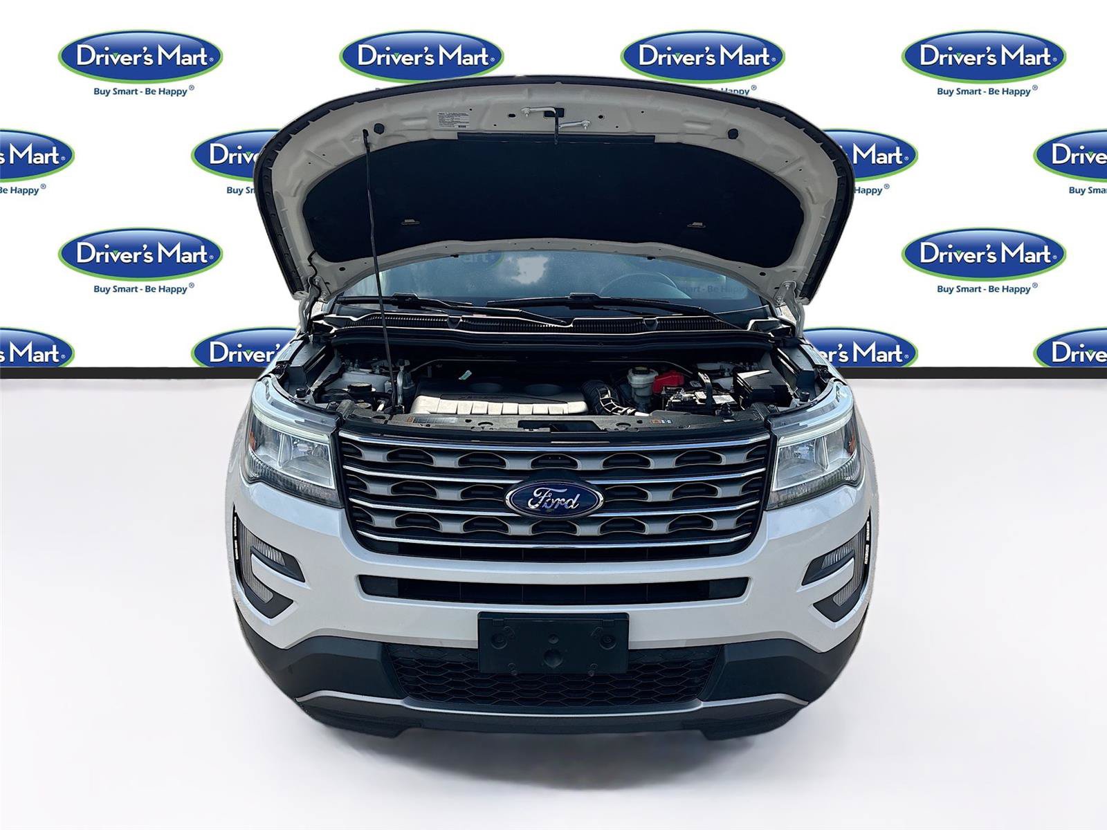 Used 2017 Ford Explorer XLT FWD image 33