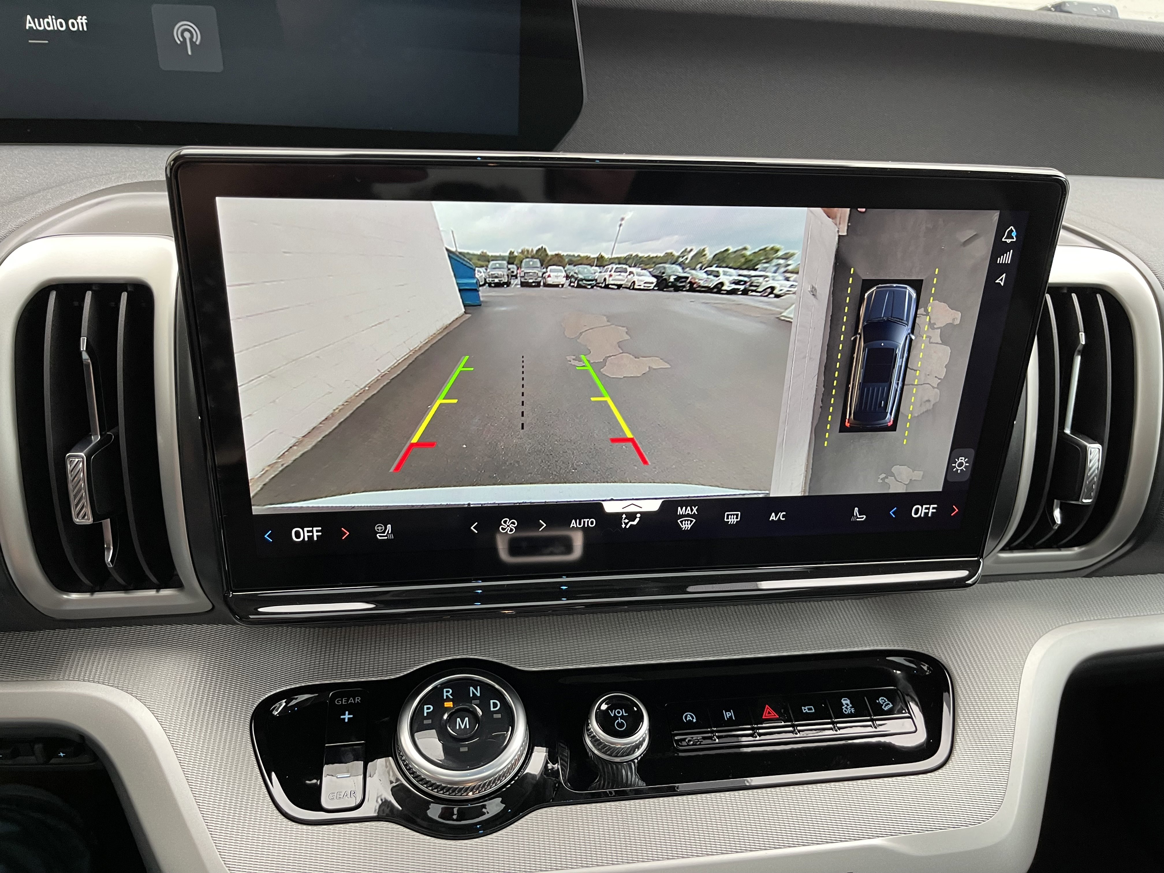 New 2025 Ford Expedition Max Active image 14