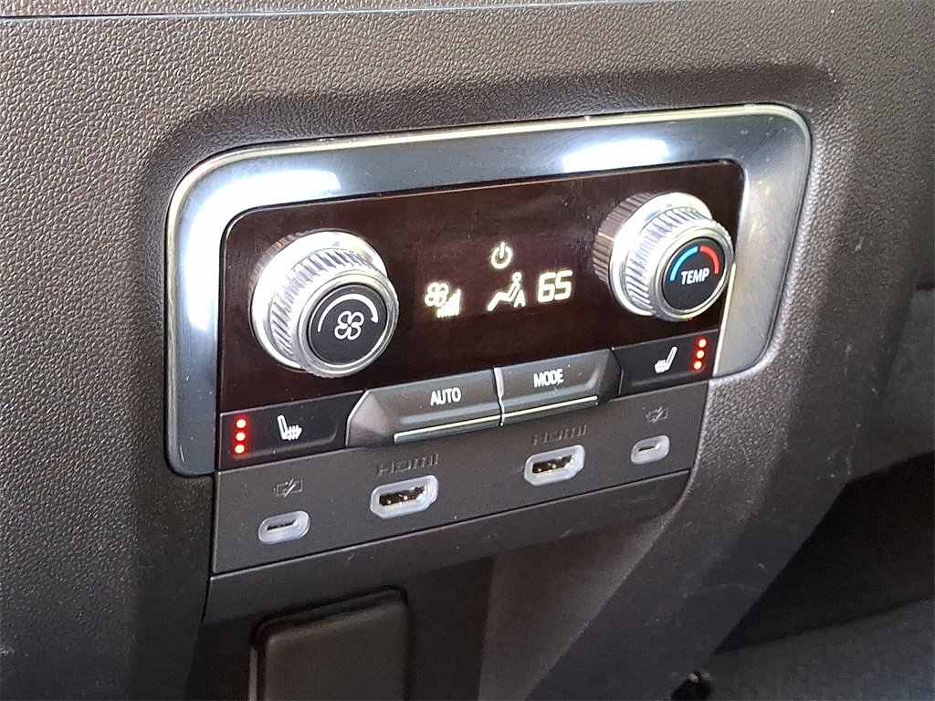 Certified 2023 GMC Yukon Denali w/ Denali Reserve Package image 12