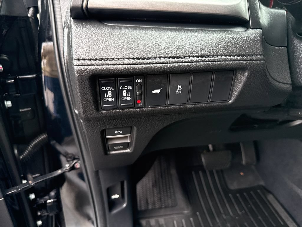 Certified 2025 Honda Odyssey EX-L image 16