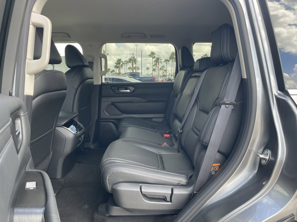 New 2026 Nissan Armada SV image 19