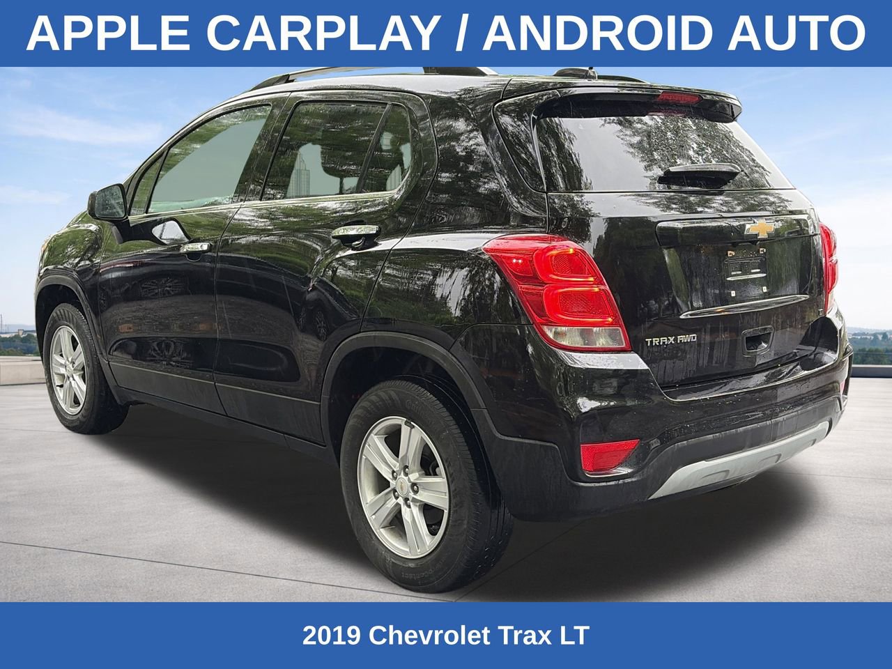 Used 2019 Chevrolet Trax LT w/ LT Convenience Package AWD/4WD image 3