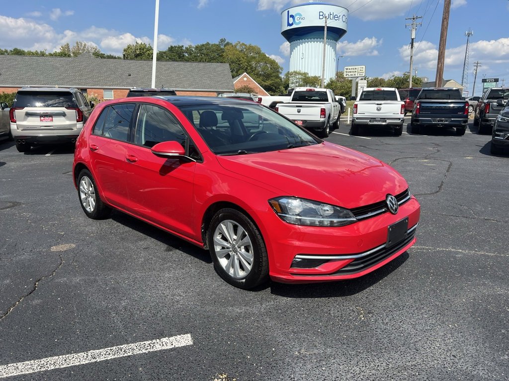Used 2018 Volkswagen Golf SE image 4