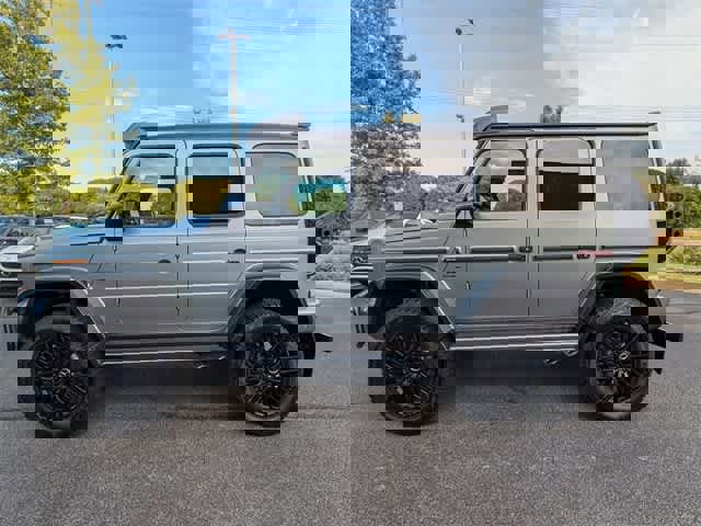 Used 2022 Mercedes-Benz G 63 AMG Squared w/ AMG Night Package Magno image 5