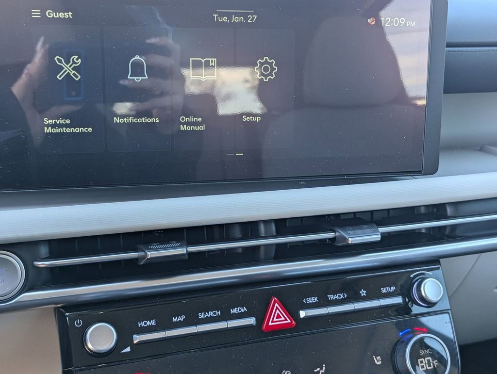 Certified 2025 Hyundai Tucson SEL image 10