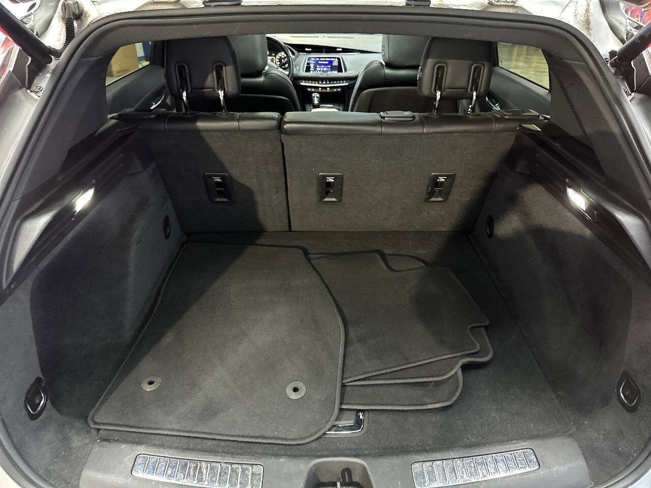 Used 2019 Cadillac XT4 Sport image 11
