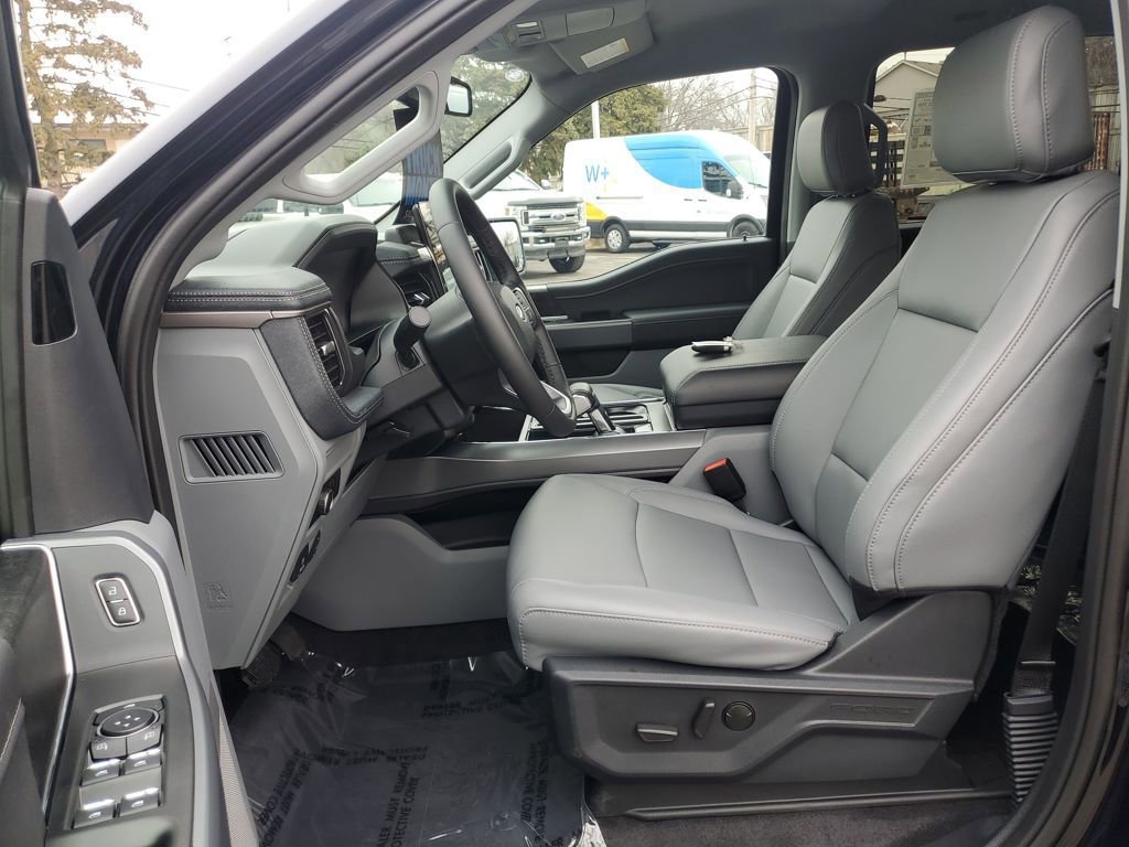 New 2025 Ford F150 Lightning Flash image 21