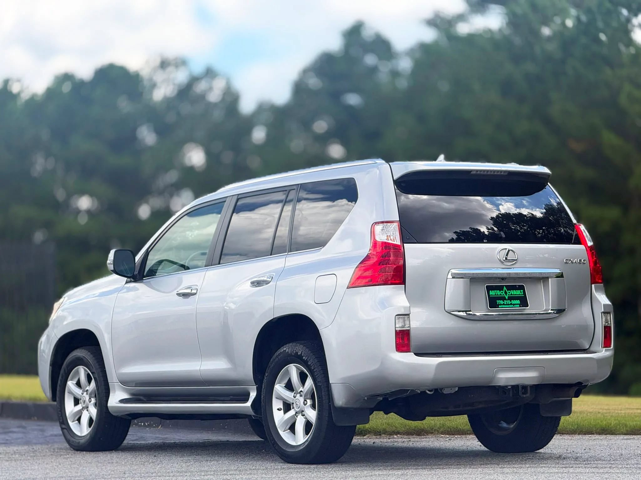 Used 2011 Lexus GX 460 AWD/4WD image 8