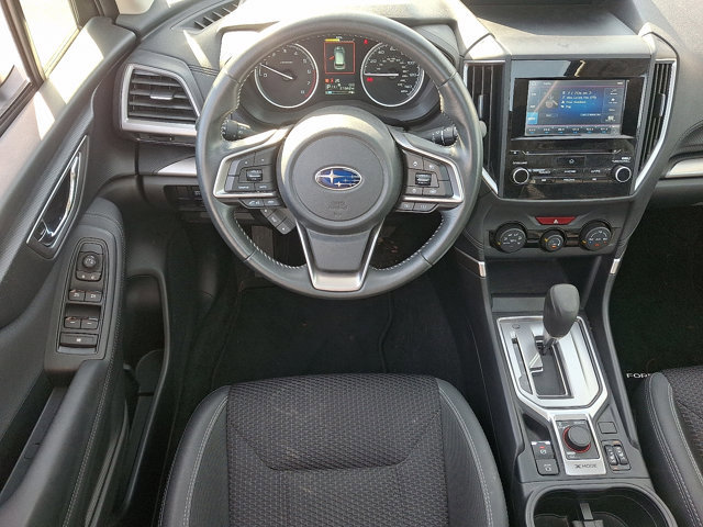 Used 2023 Subaru Forester Premium image 11