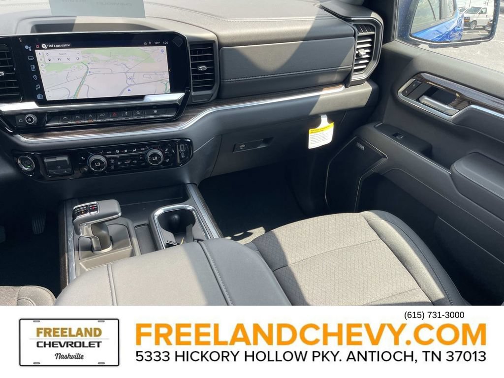 New 2025 Chevrolet Silverado 1500 RST AWD/4WD image 14