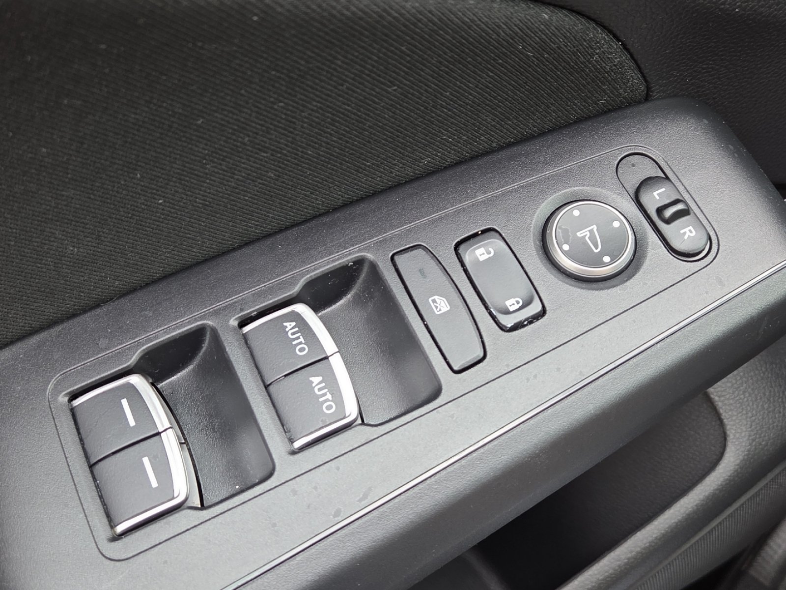 Used 2023 Honda Civic LX image 25