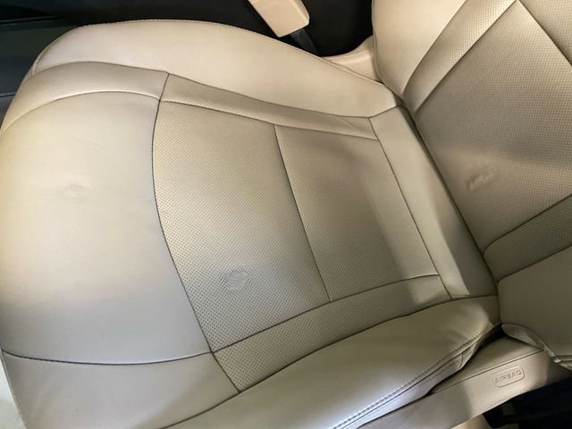 Used 2021 Buick Enclave Essence w/ Sound and Sites Package AWD/4WD image 22