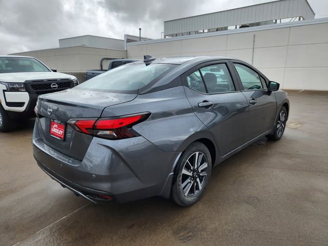 New 2025 Nissan Versa SV w/ Trunk Package FWD image 3