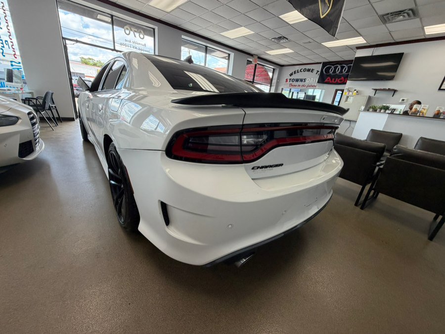 Used 2021 Dodge Charger Scat Pack RWD image 10