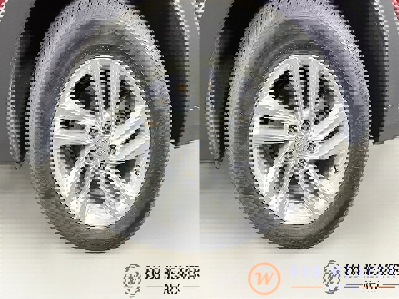 Certified 2025 Buick Envista Preferred w/ Convenience I Package image 32