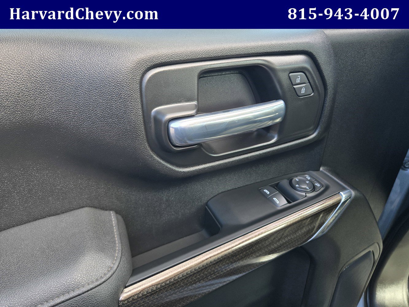 Used 2025 Chevrolet Silverado 3500 LT image 29