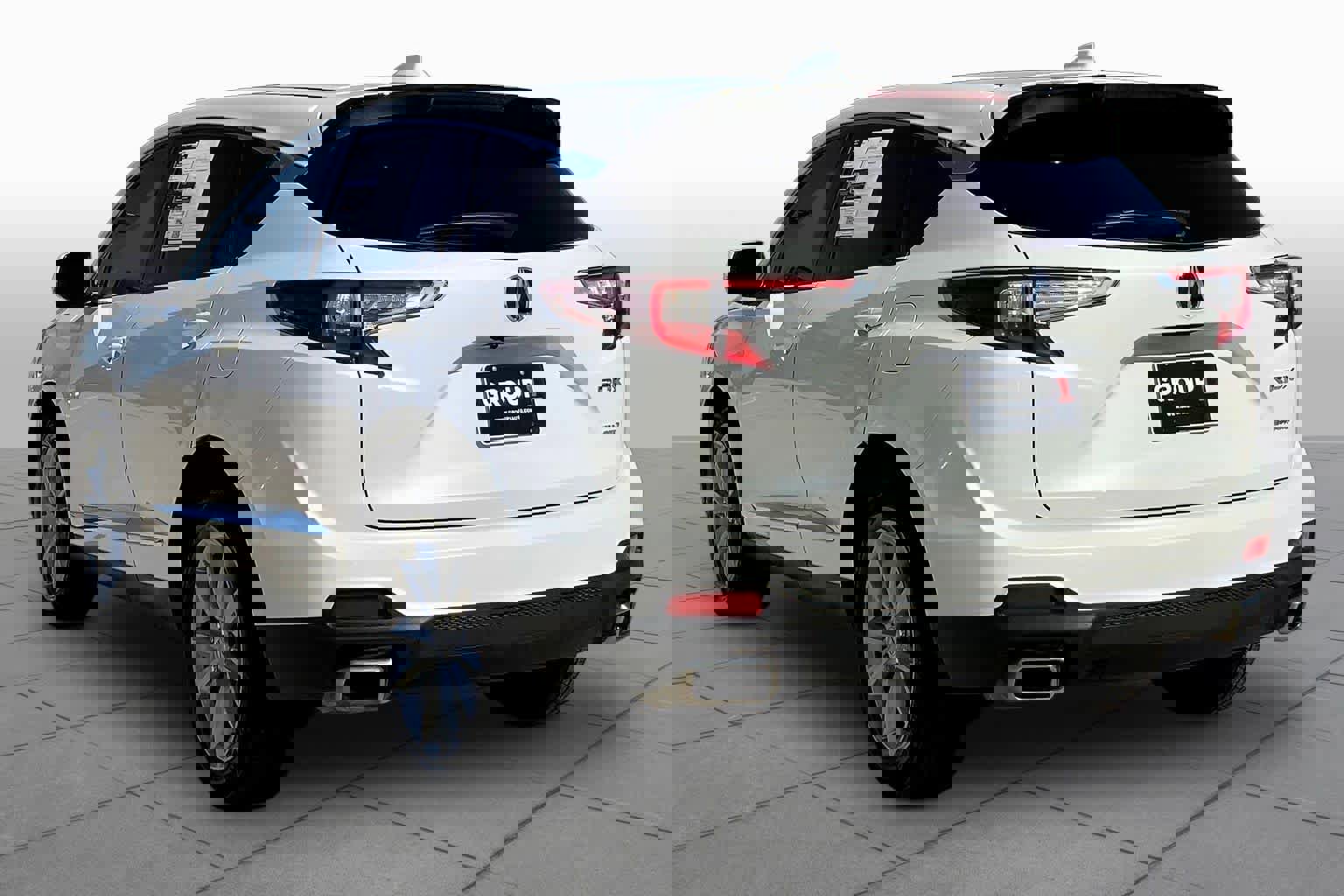 Used 2024 Acura RDX SH-AWD image 12