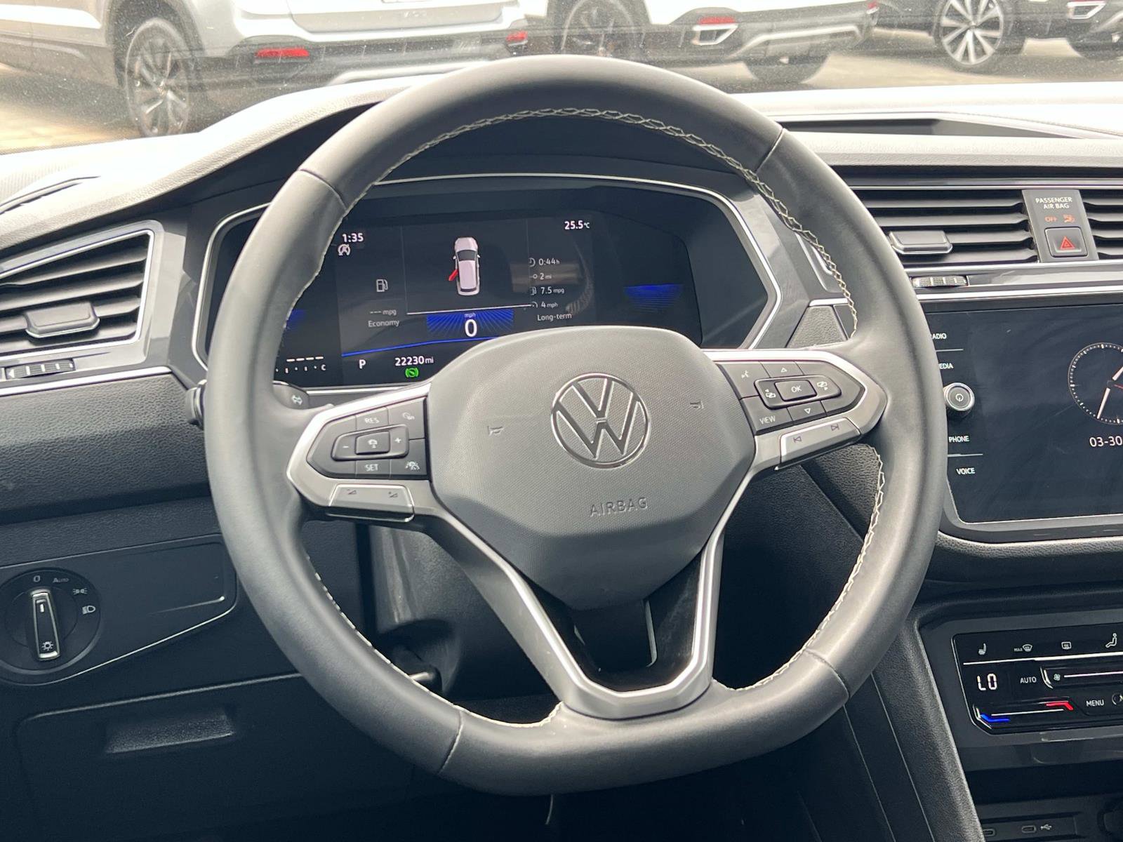 Certified 2023 Volkswagen Tiguan SE image 8