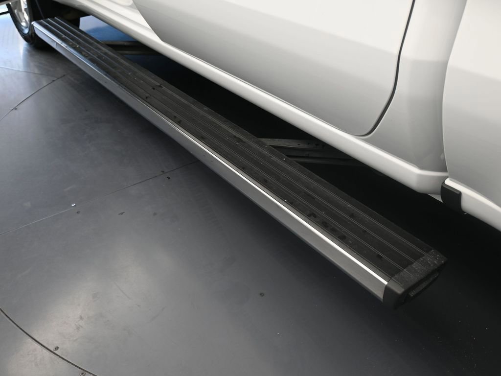 Used 2023 Chevrolet Silverado 1500 LTZ w/ LTZ Premium Package image 35