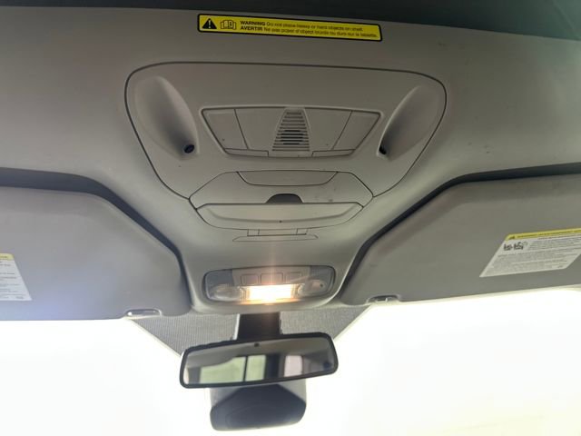 Used 2020 Ford Transit Connect XLT image 24