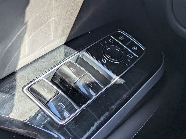 Certified 2025 Cadillac Escalade Sport Platinum w/ LPO, ONYX Package image 25