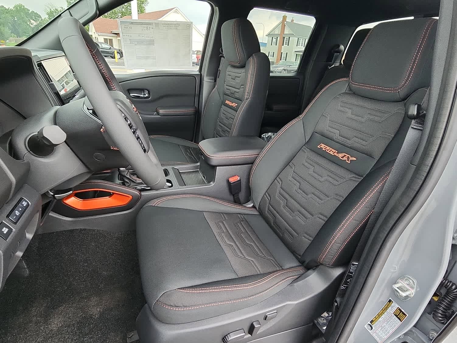New 2025 Nissan Frontier PRO-4X AWD/4WD image 10