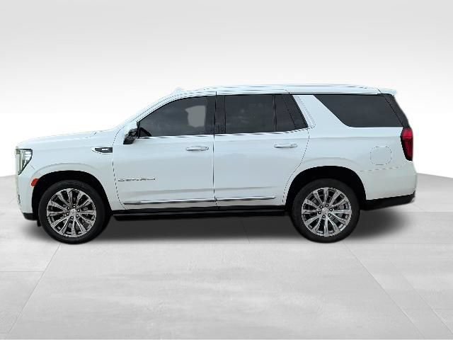 Used 2023 GMC Yukon Denali AWD/4WD image 9
