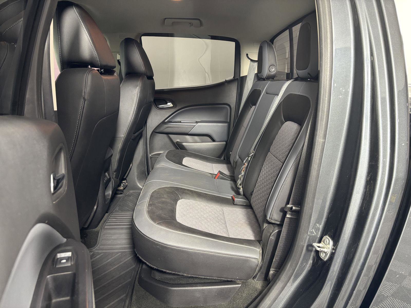 Used 2017 Chevrolet Colorado Z71 image 15