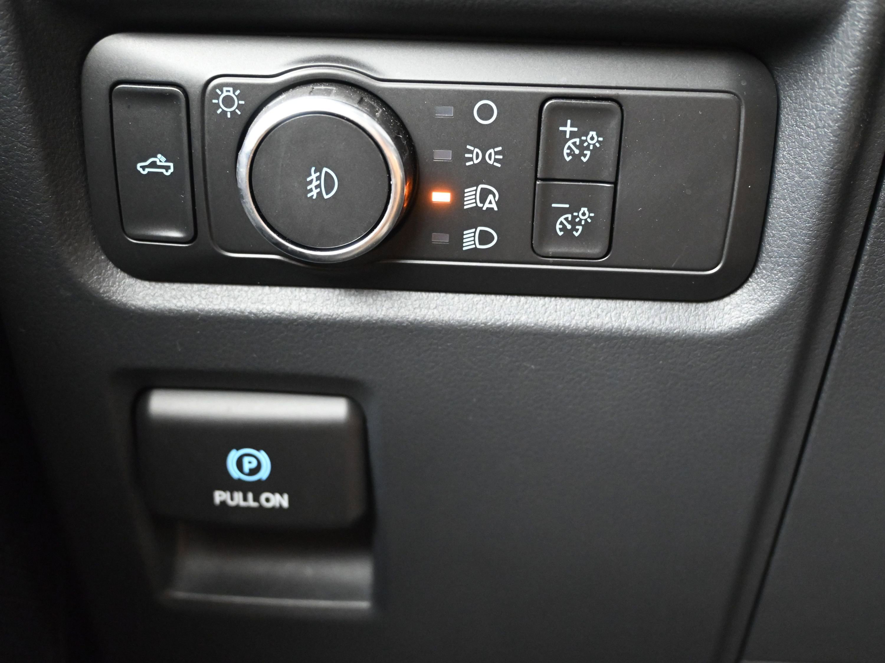 Used 2022 Ford F150 Tremor w/ Trailer Tow Package image 12