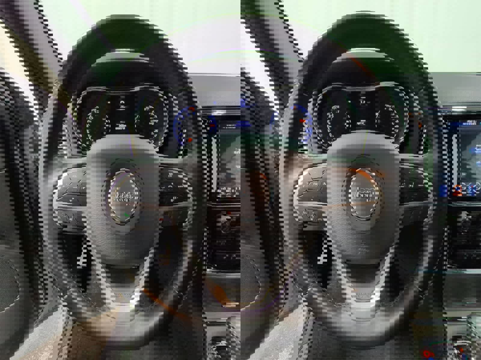 Certified 2020 Jeep Grand Cherokee Limited image 25