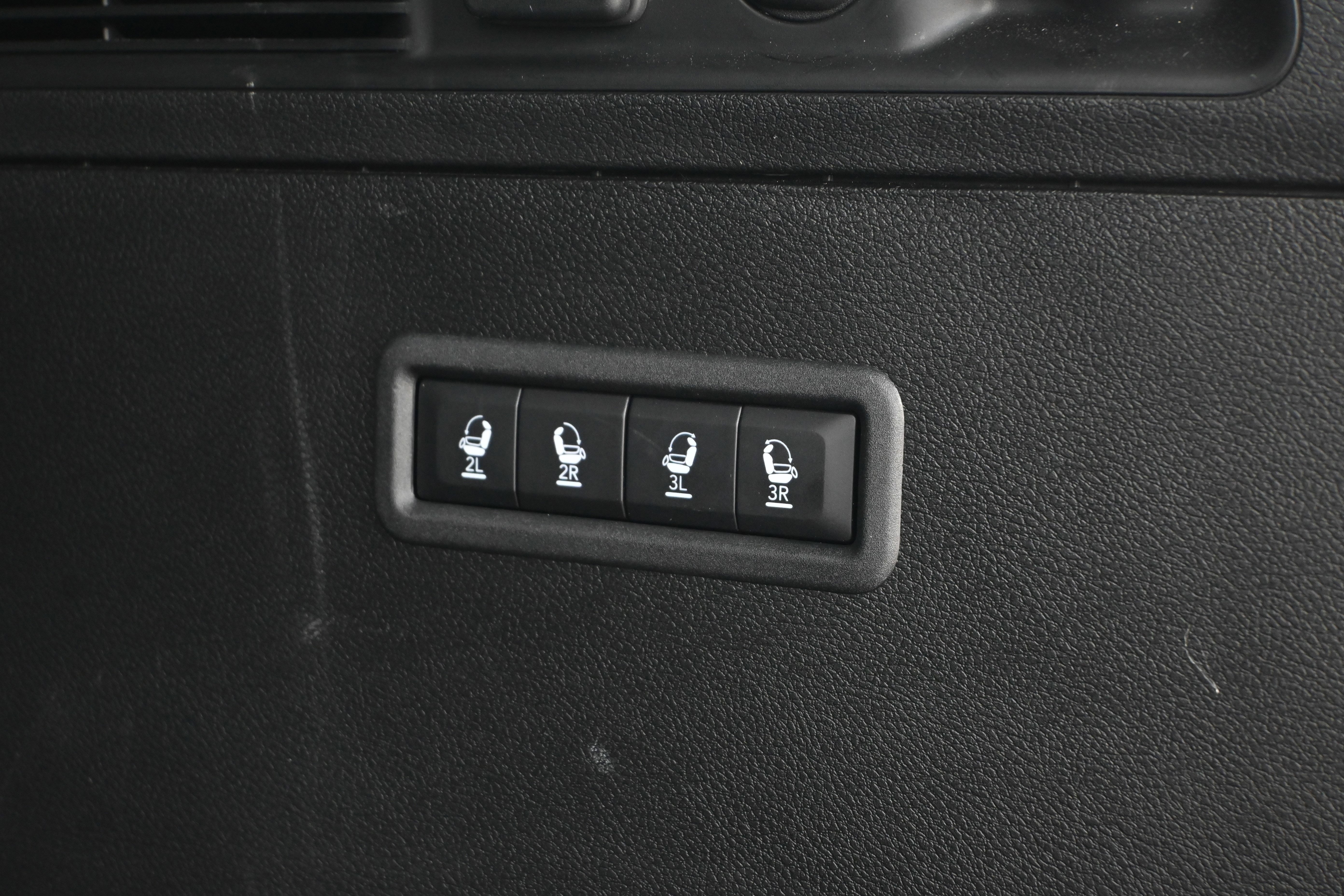 Used 2024 Jeep Wagoneer Series II w/ Convenience Group I image 19