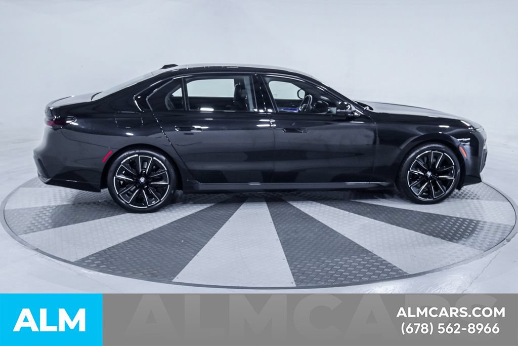 Used 2026 BMW 740i w/ Premium Package RWD image 11