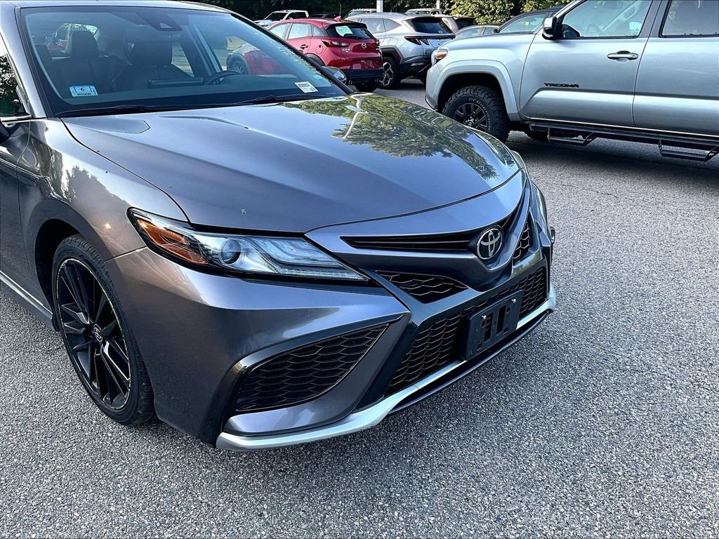 Used 2023 Toyota Camry XSE FWD image 8