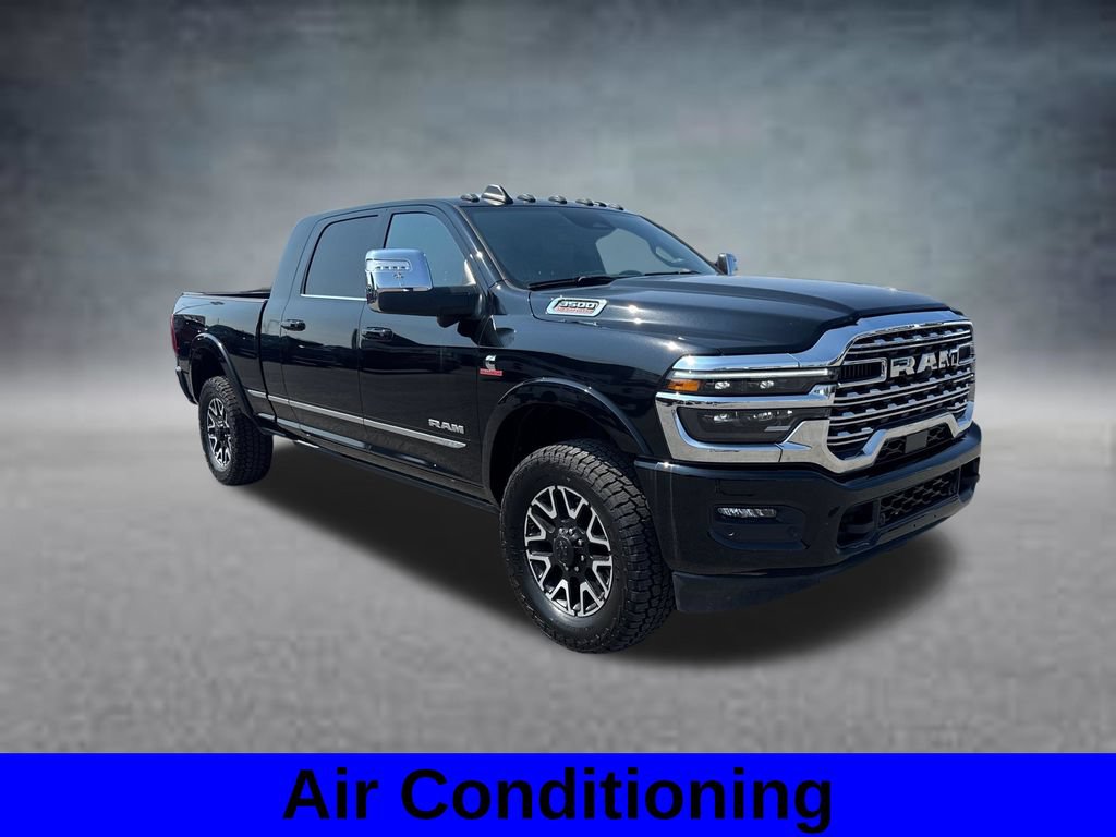 Used 2025 RAM 3500 Limited AWD/4WD image 4