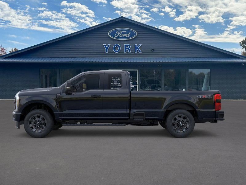 Used 2025 Ford F350 XL w/ STX Appearance Package image 3