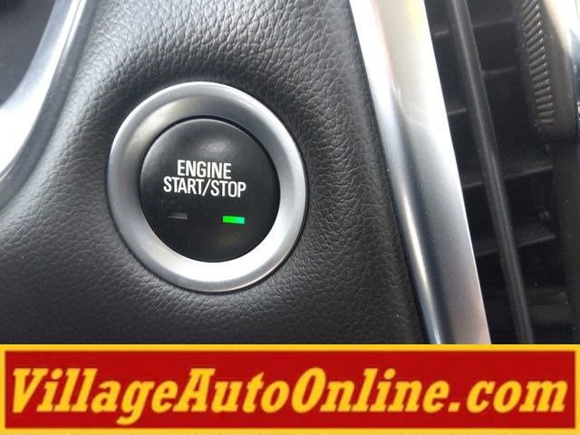 Used 2021 Chevrolet Traverse LT image 29