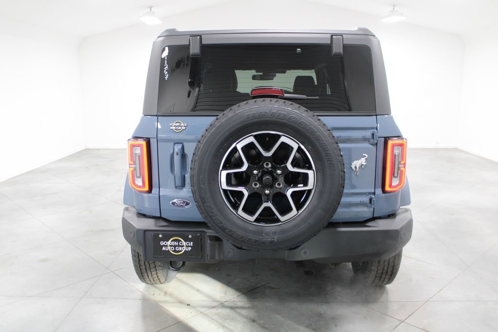 New 2025 Ford Bronco Outer Banks image 7