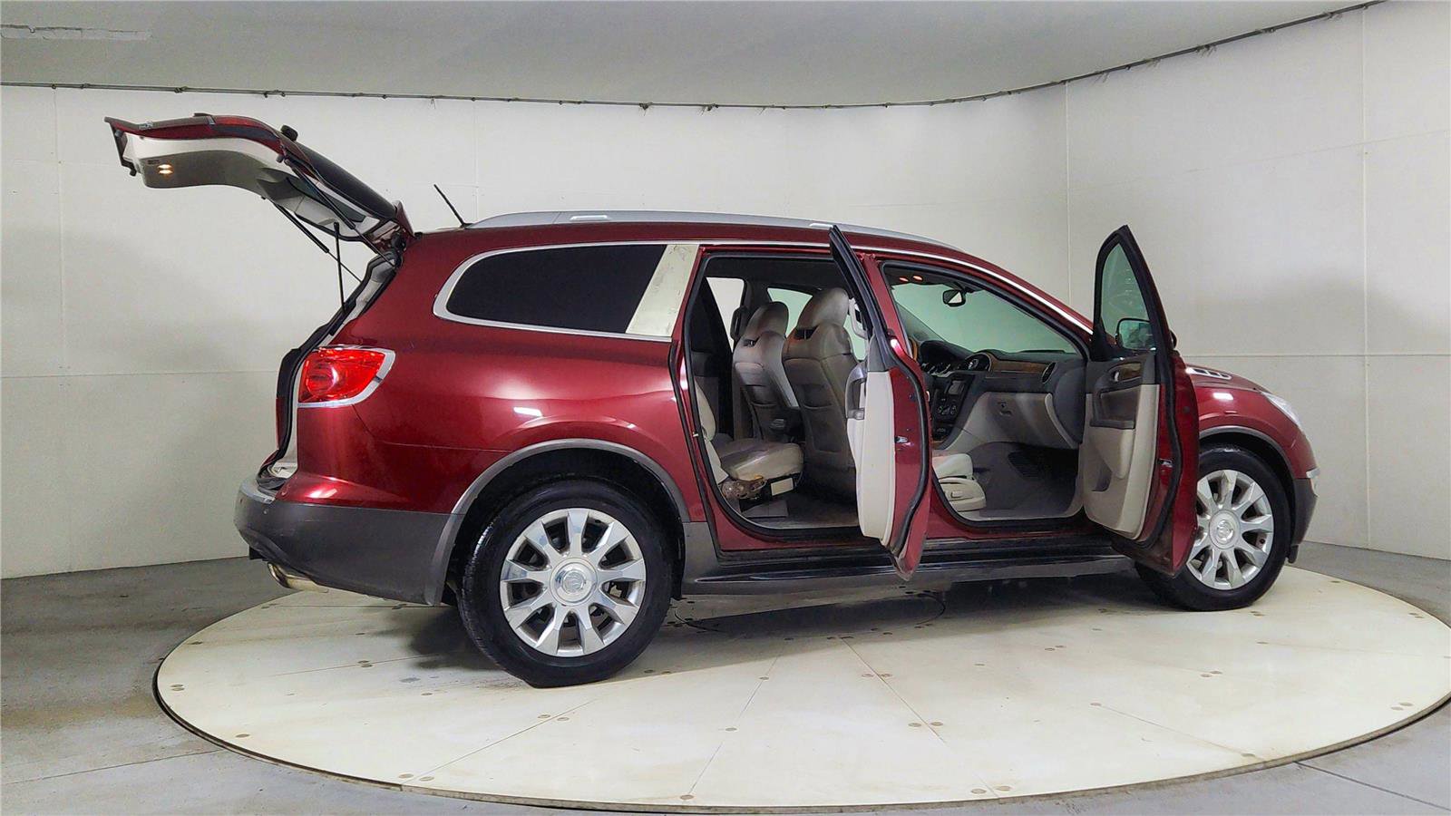 Used 2011 Buick Enclave CXL w/ Trailering Provision Package image 12