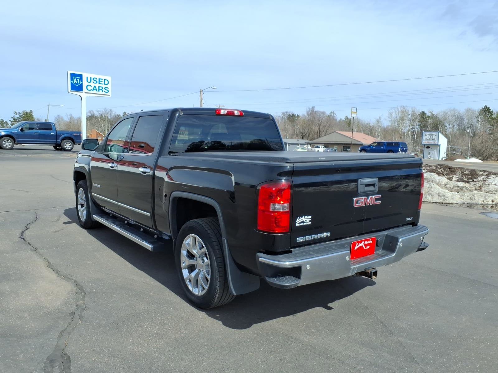Used 2015 GMC Sierra 1500 SLT w/ SLT Crew Cab Value Package image 3