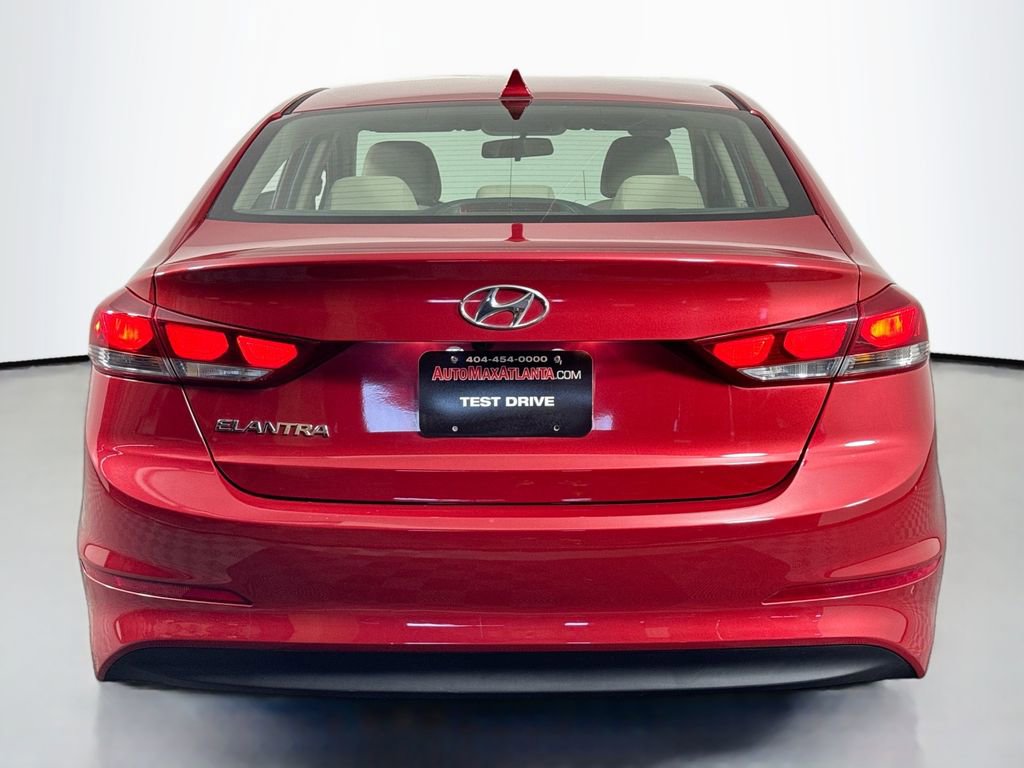 Used 2018 Hyundai Elantra SEL w/ Cargo Package FWD image 6