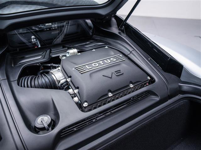New 2025 Lotus Emira image 28
