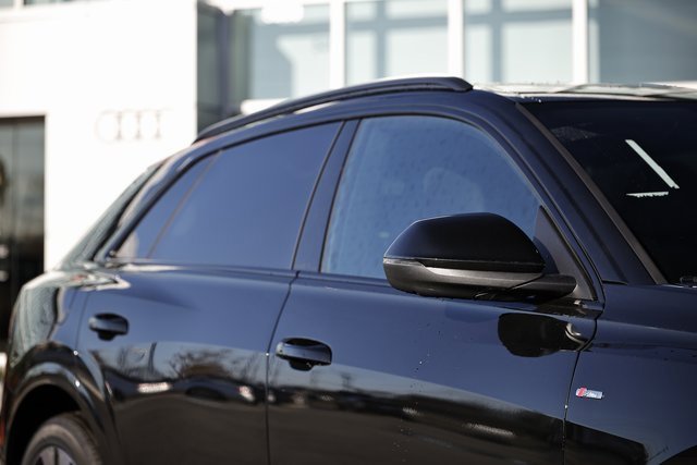 New 2026 Audi Q8 Premium Plus image 3