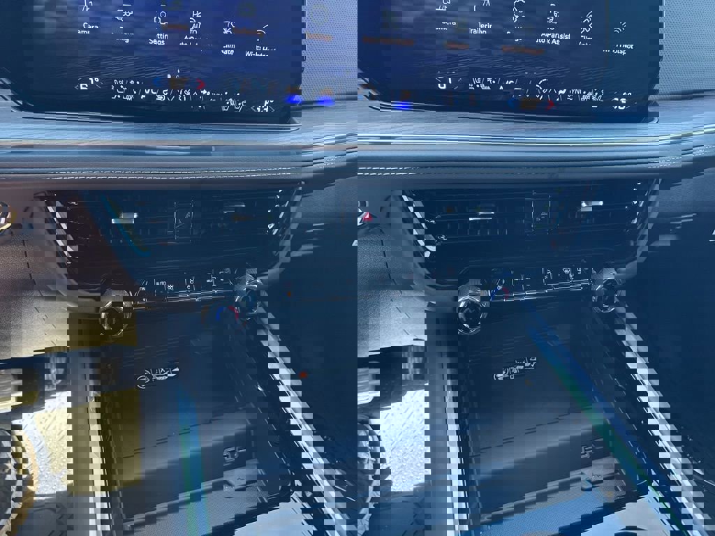 New 2026 Chevrolet Tahoe Premier image 18