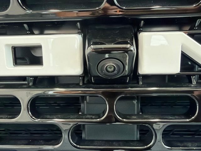 New 2026 Ford Bronco Outer Banks w/ Sasquatch Package AWD/4WD image 3